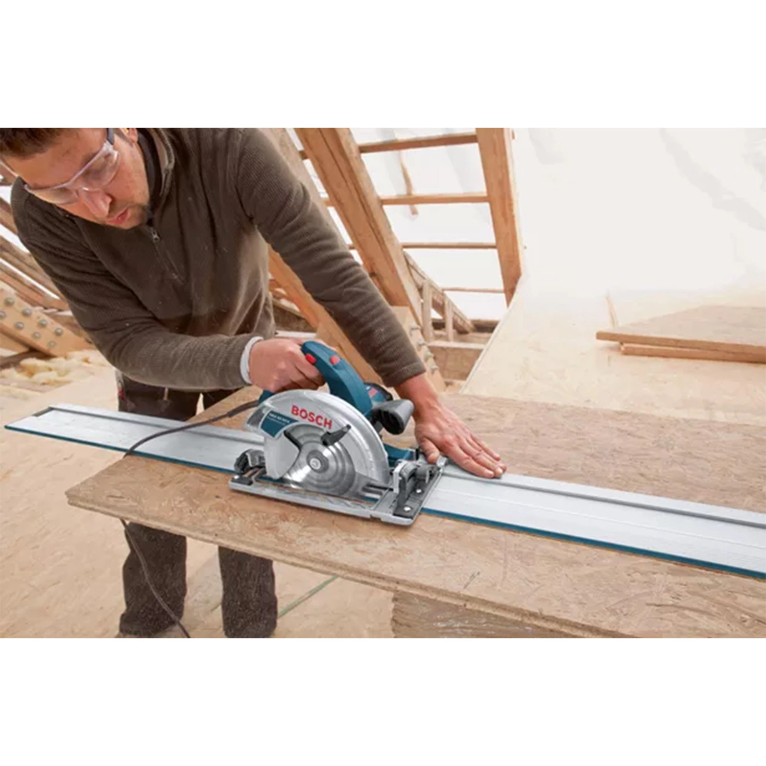 Bosch GKS 65 GCE Cirkelzaag in L-Boxx met stofafzuigaccessoire - 1800W - 190mm