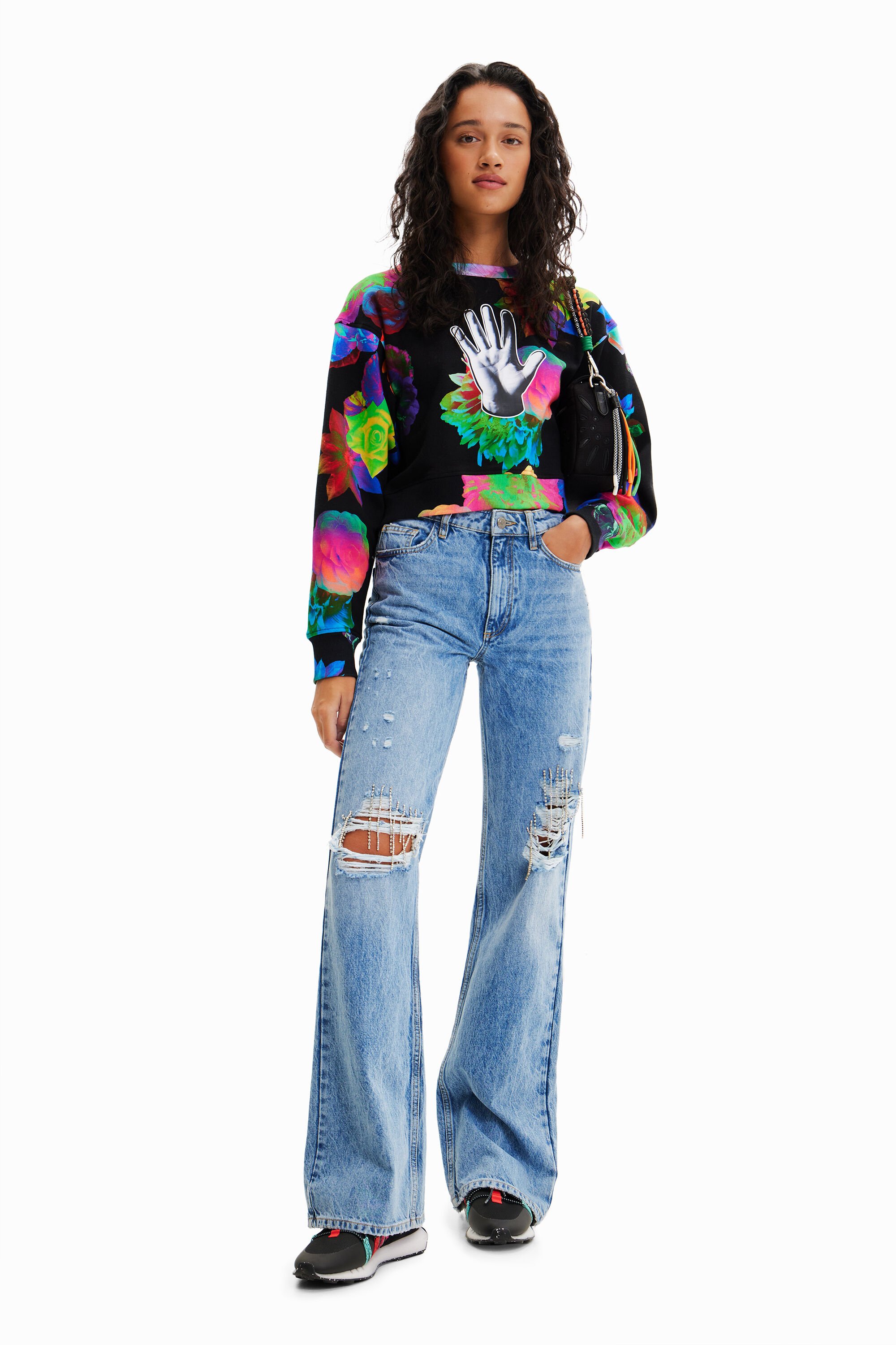 Sweat-shirt court fleurs main