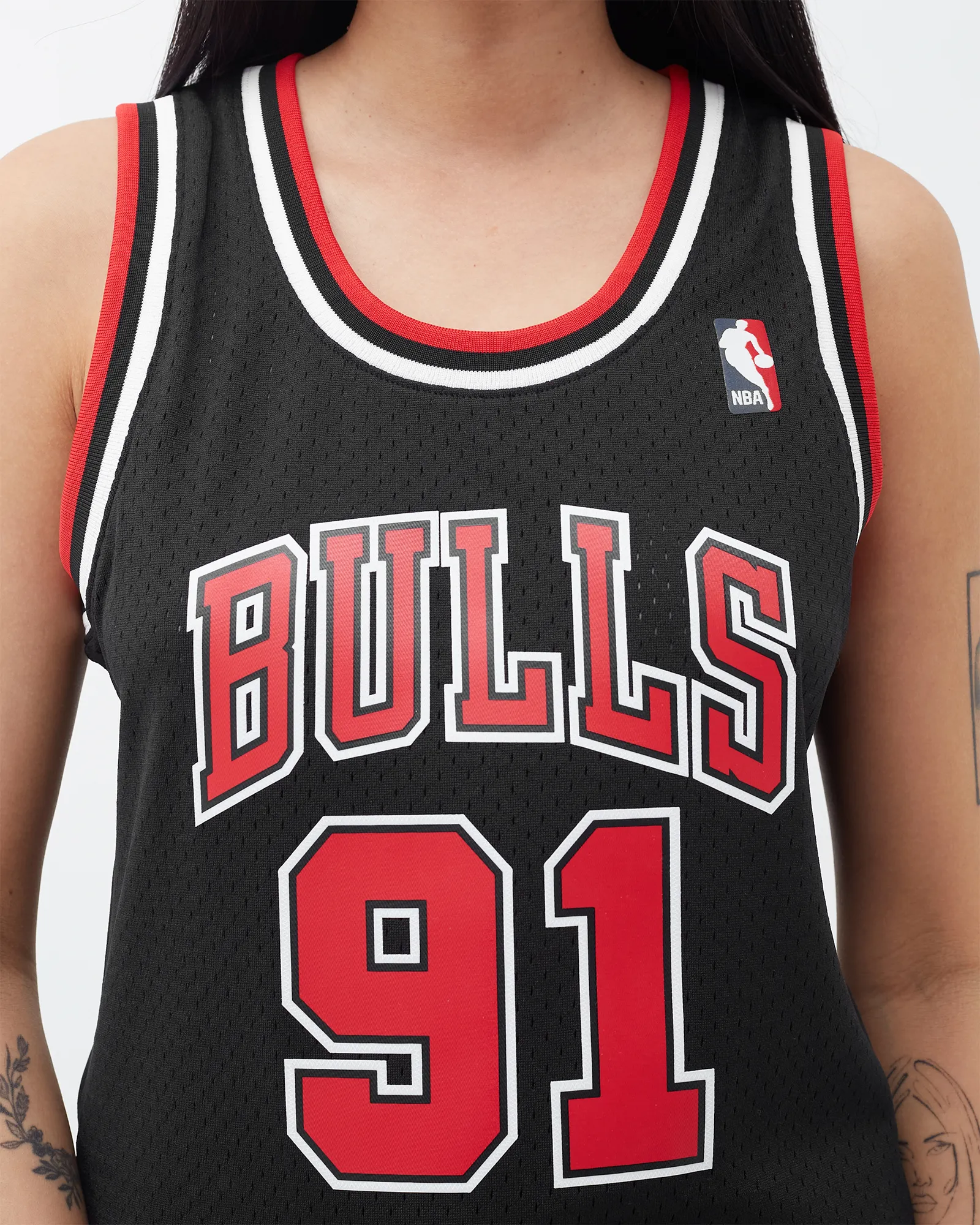 Mitchell & Ness NBA Women's Swingman Jersey Chicago Bulls 1997-98 Dennis Rodman #91