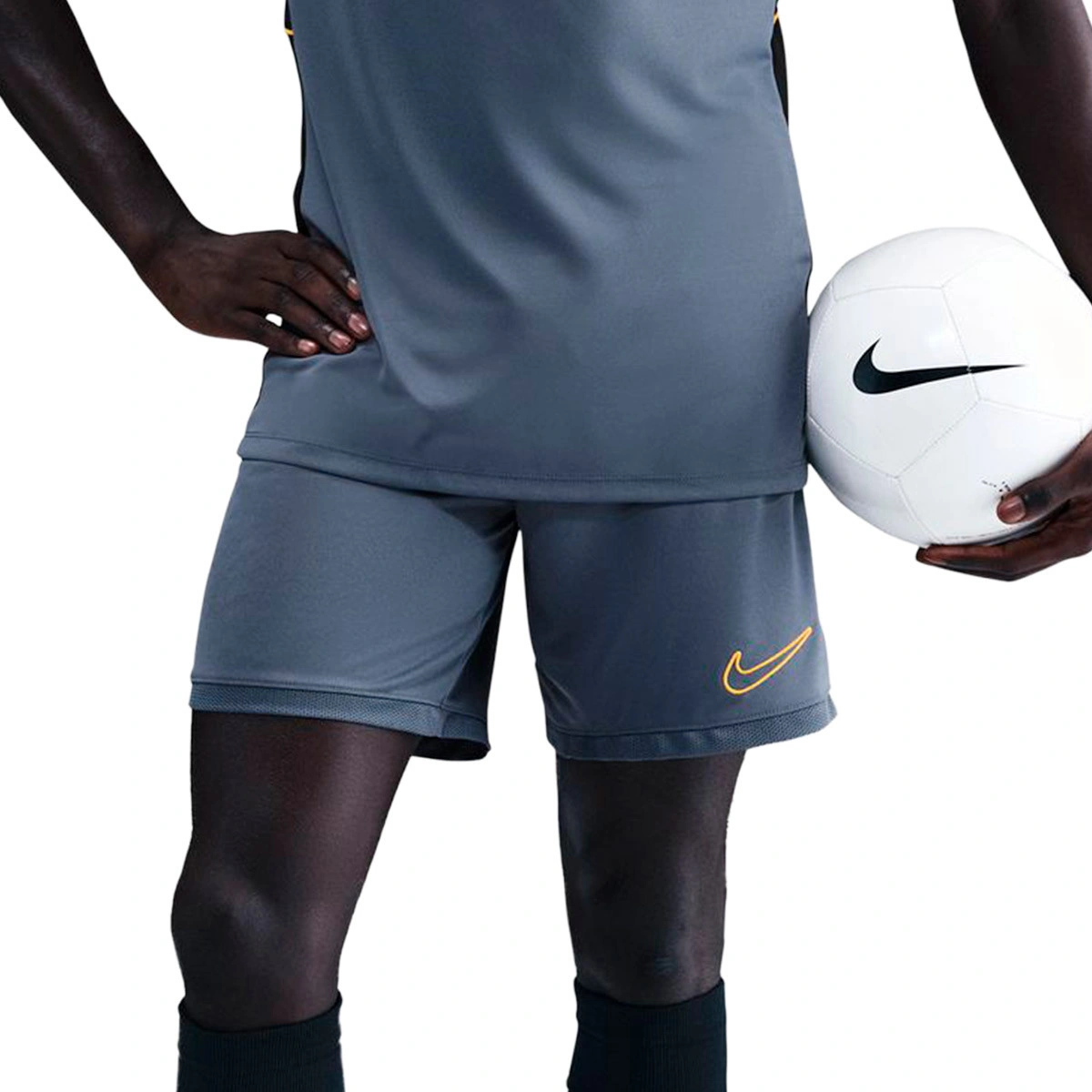 Calções Nike Academy