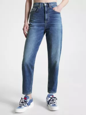 Calça jeans Mom de cintura ultra alta e corte afunilado