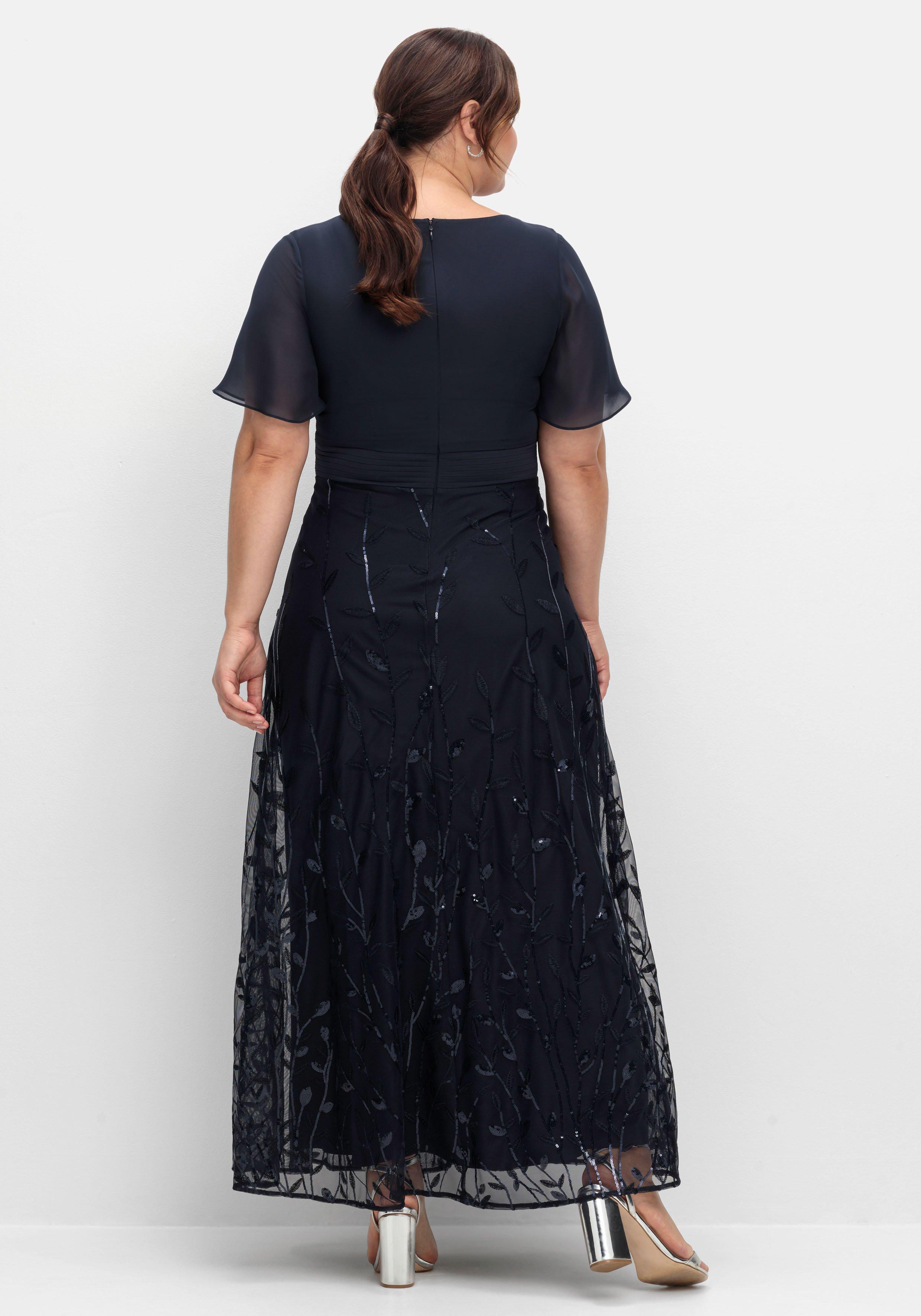 Abendkleid mit Stickerei und Pailletten am Rock