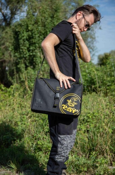 Sac à Leurres Black Cat BLCK Lure Carrier (Incl. 2 Tackleboxen)