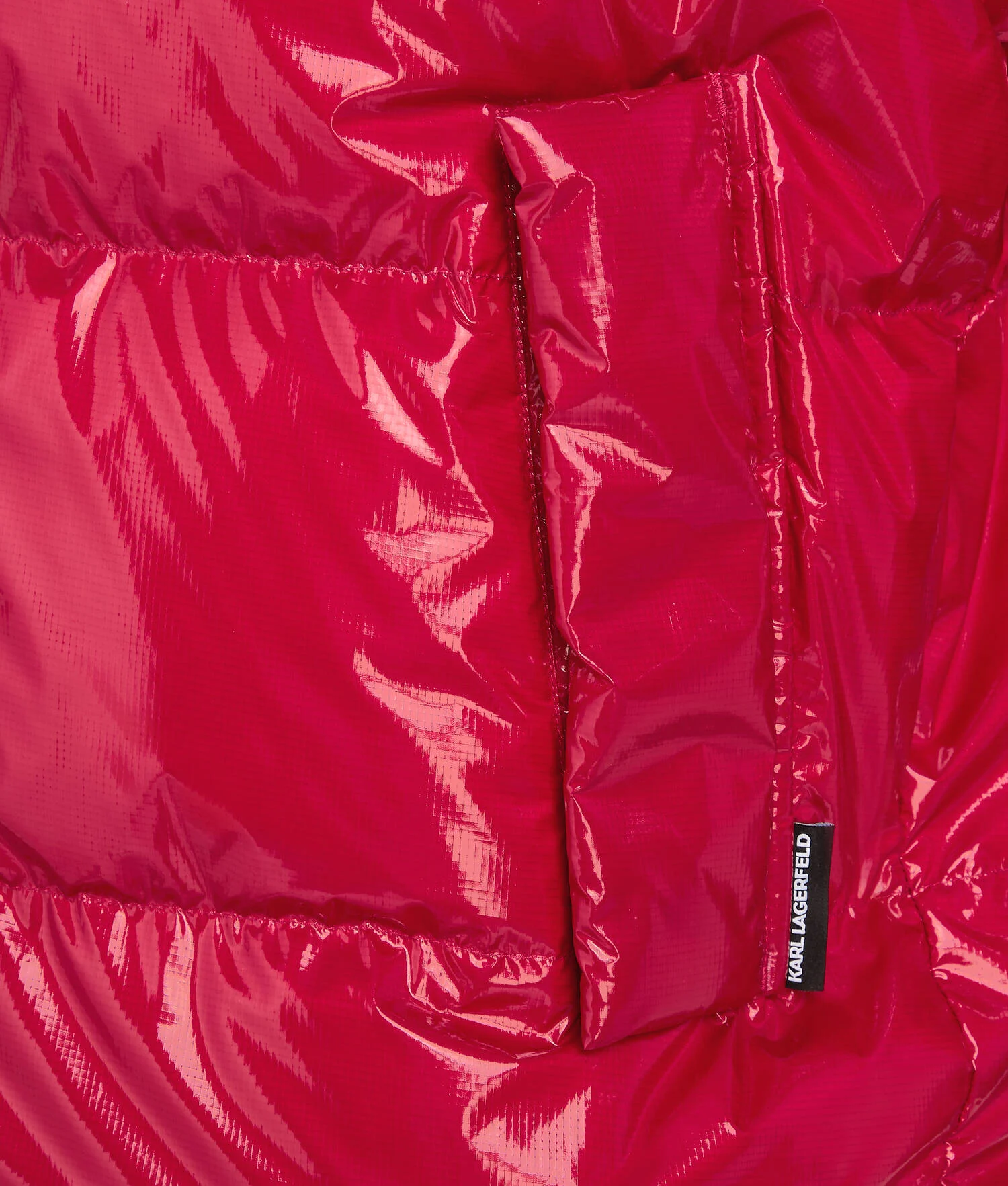 VESTE MATELASSÉE À CAPUCHE