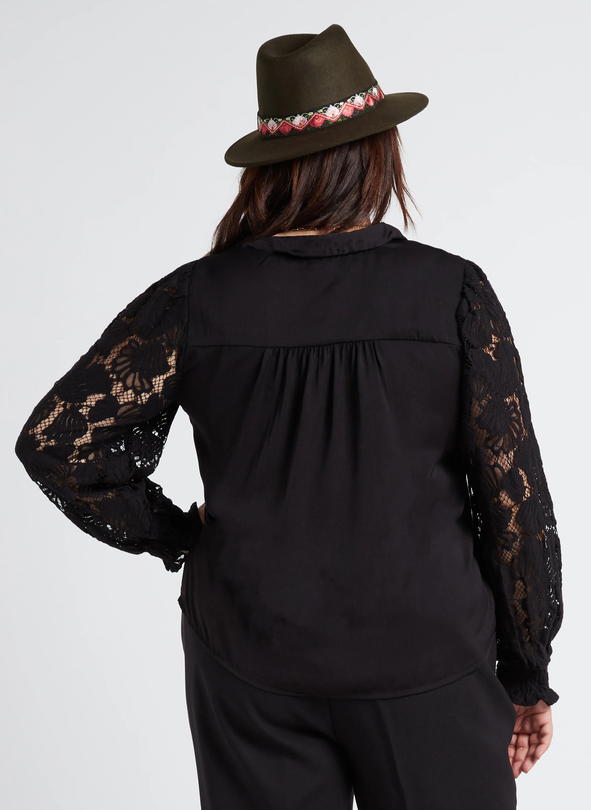 CABENA - Chemise col classique à broderie ajourée| Noir