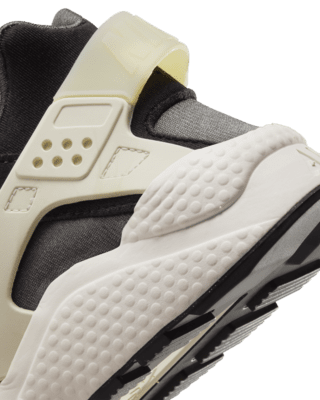 Nike Air Huarache Men's Shoes
