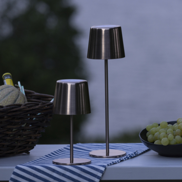 Brilliant USB oplaadbare buitenlamp Xaana 2W koper