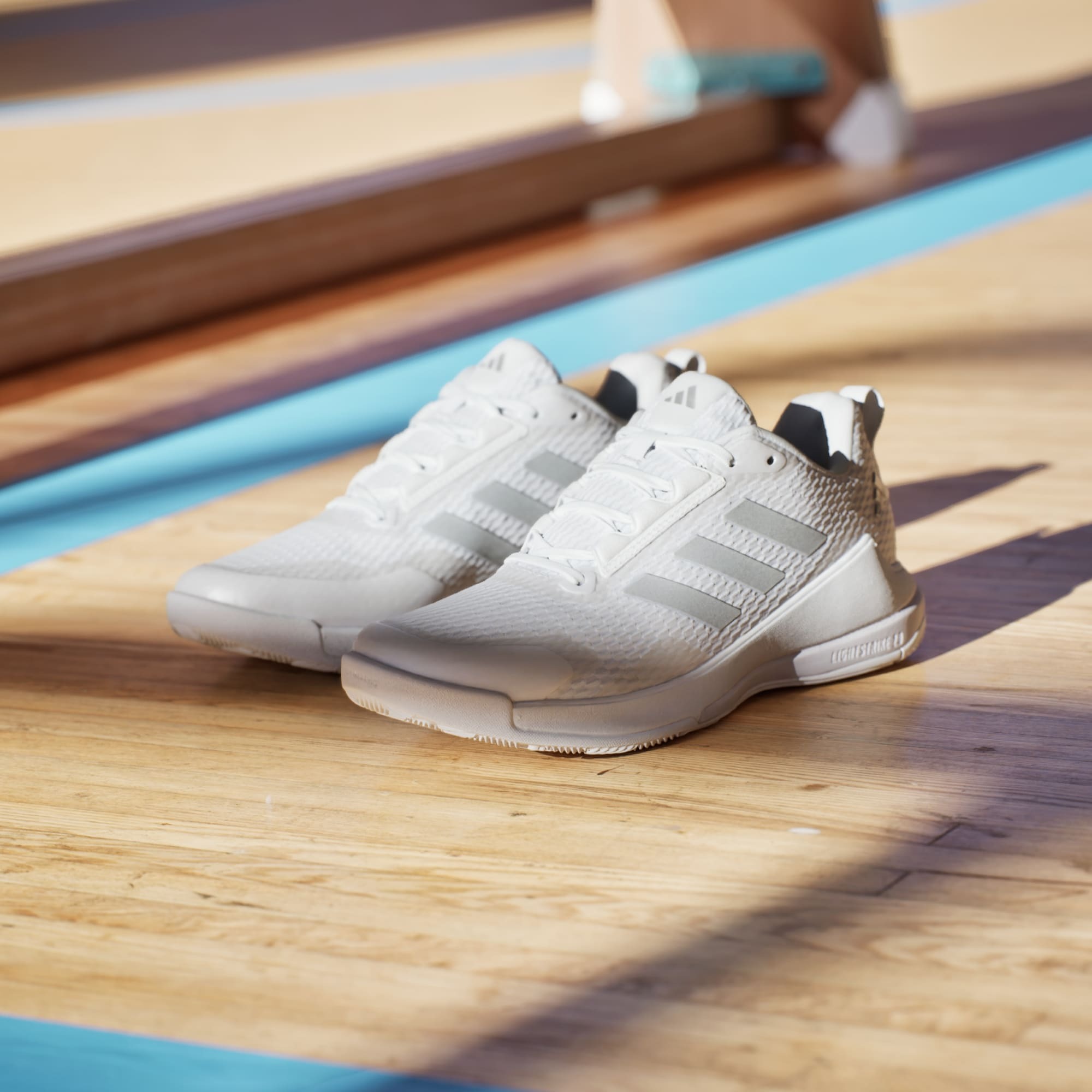 Novaflight 2 Dame Cloud White/Silver Metallic/Cloud White