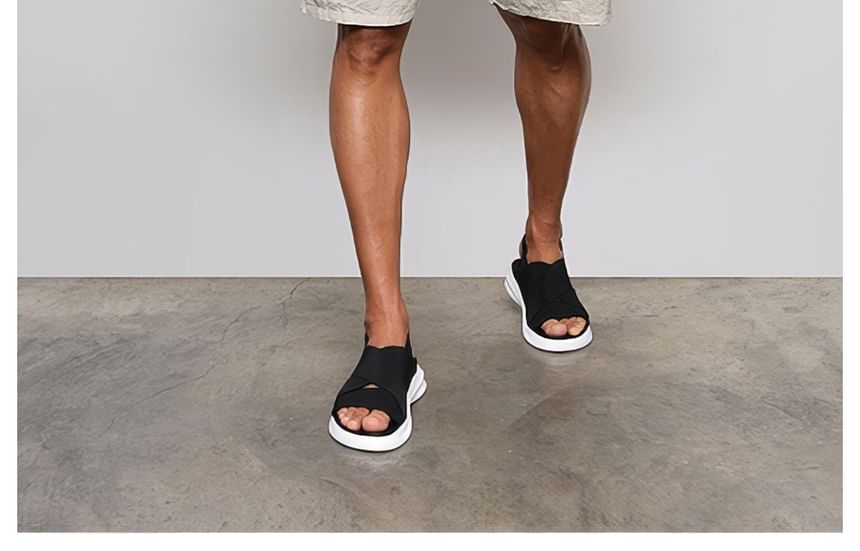 mopagrati - Cargoshorts met trekkoord in de taille en wijde pijpen