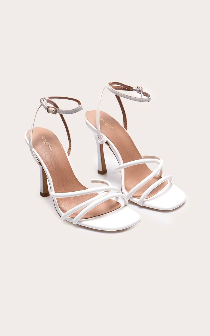 Blanc Escarpins À Talons Aiguilles Hauts Coupe Large En Synthétique Bout Carré Avec Brides Croisées Tubulaires