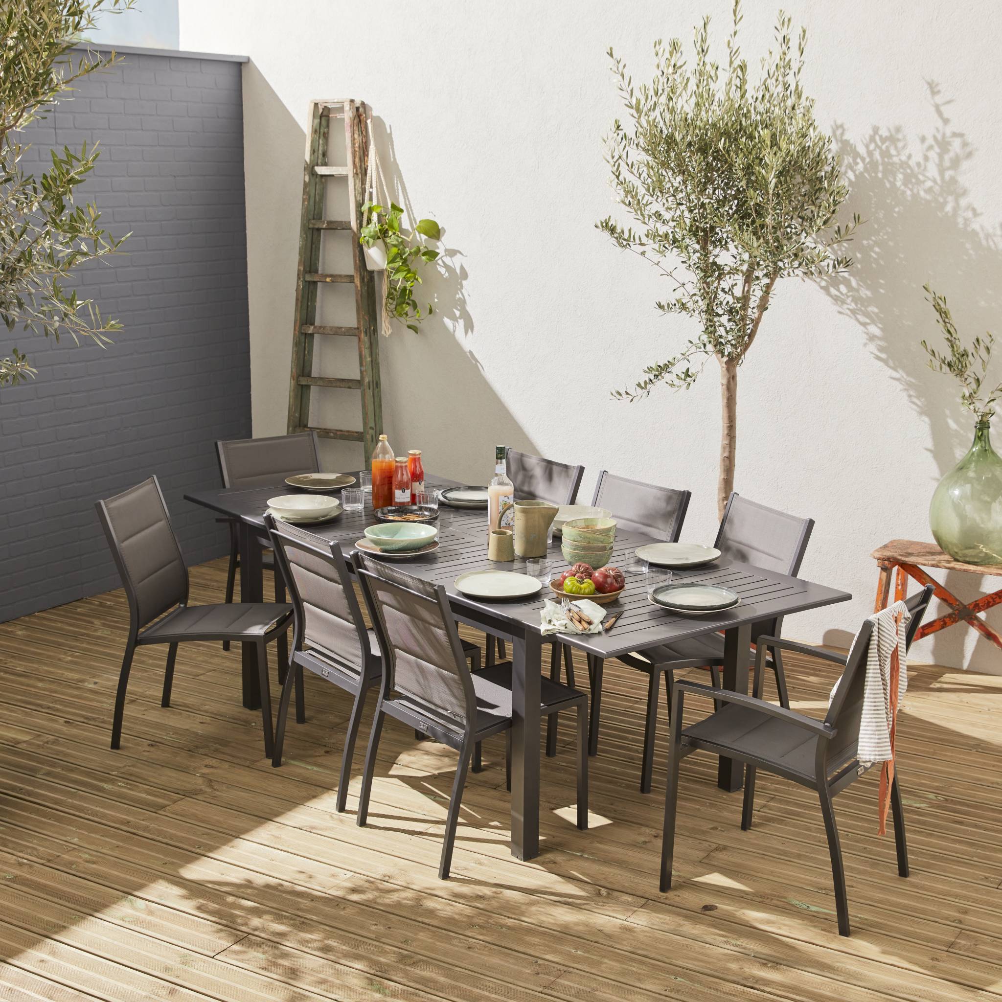 sweeek - Aluminium tuinset 8 plaatsen, uitschuifbaar