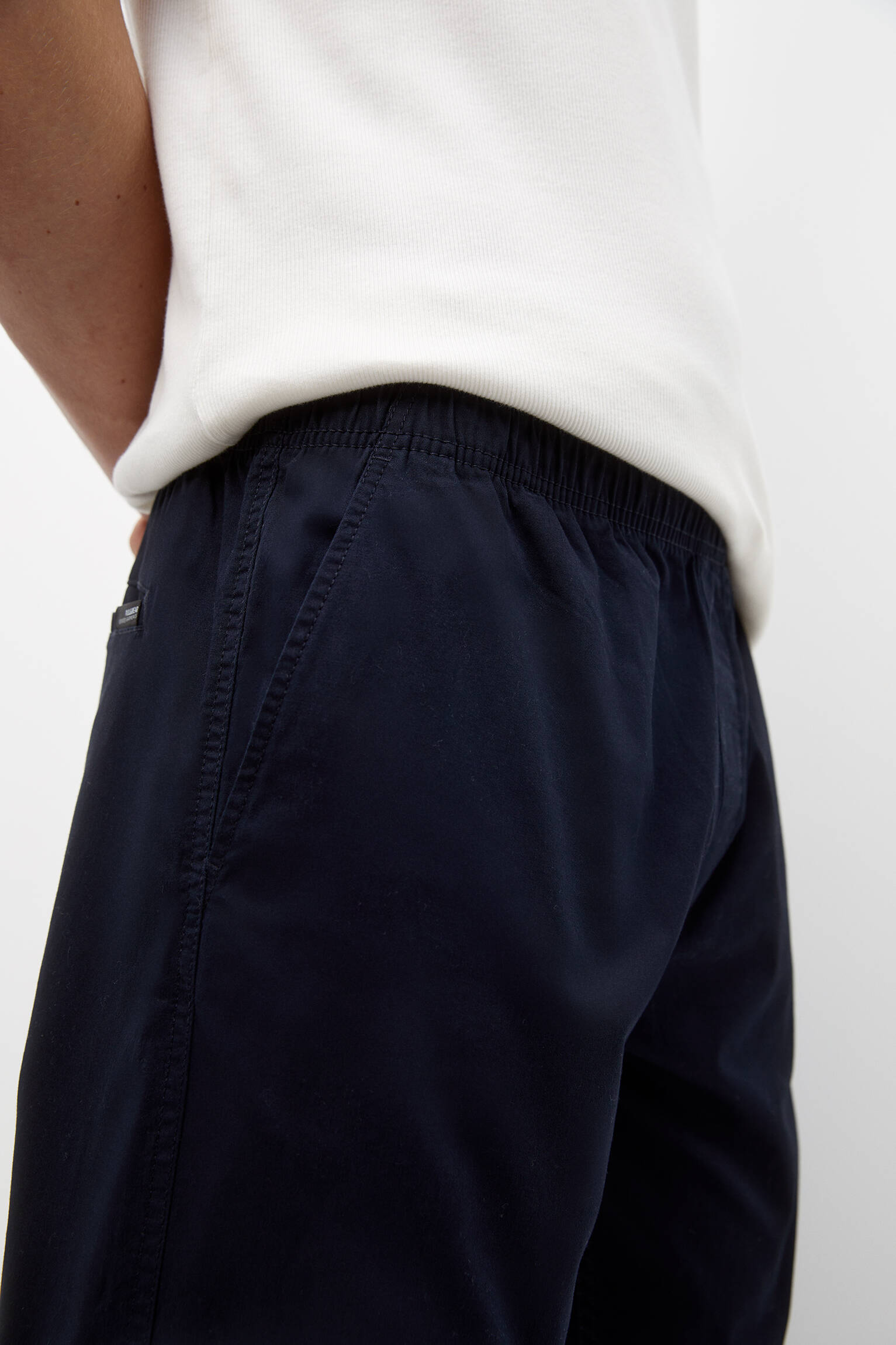 Calça jogger básica - azul marinho