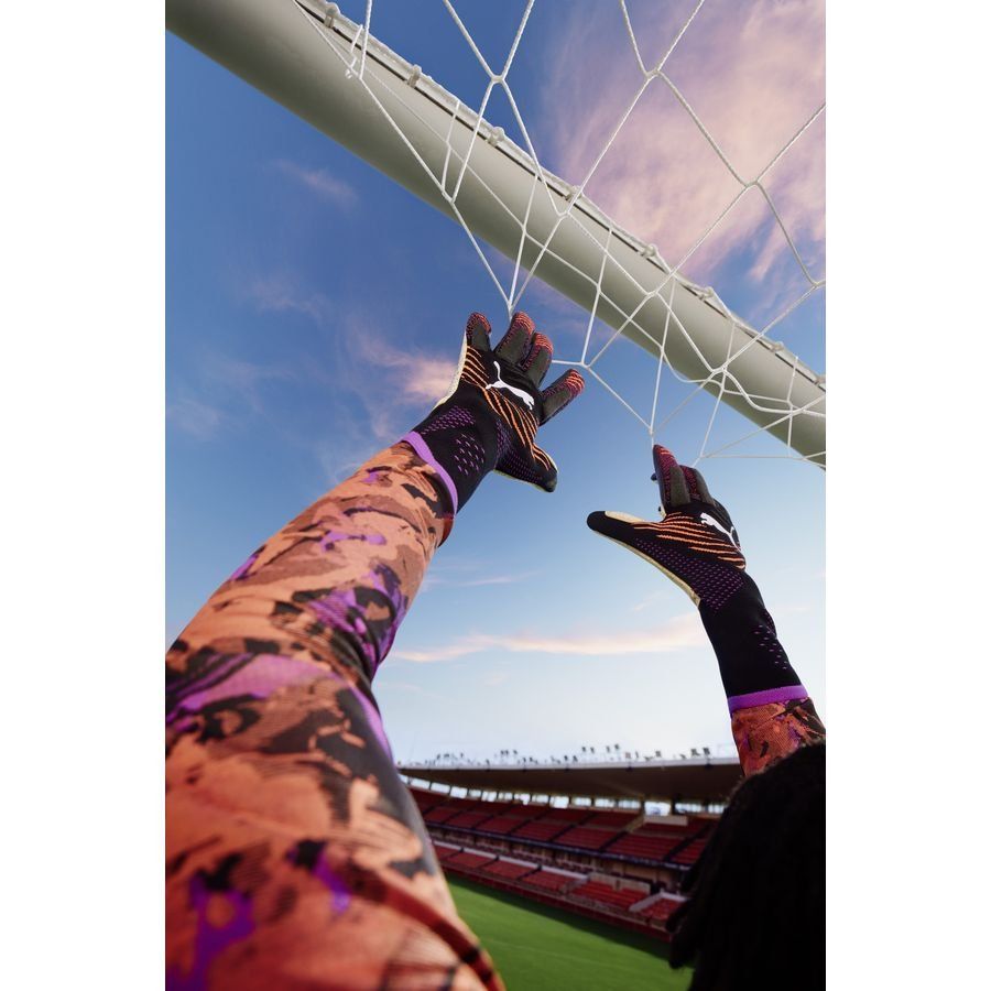 PUMA Gants de Gardien Future Ultimate NC Unlimited - Noir/Glowing Red/Purple Glimmer