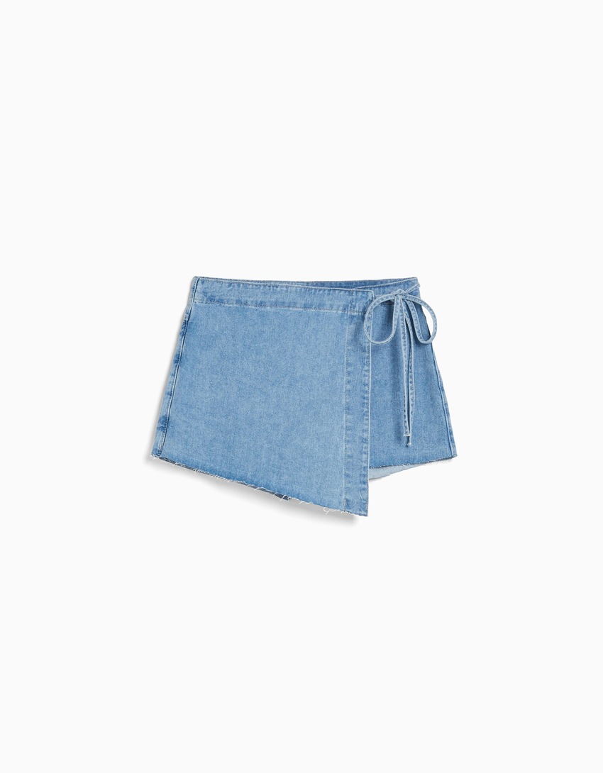 Saia-calça jeans com nó lateral