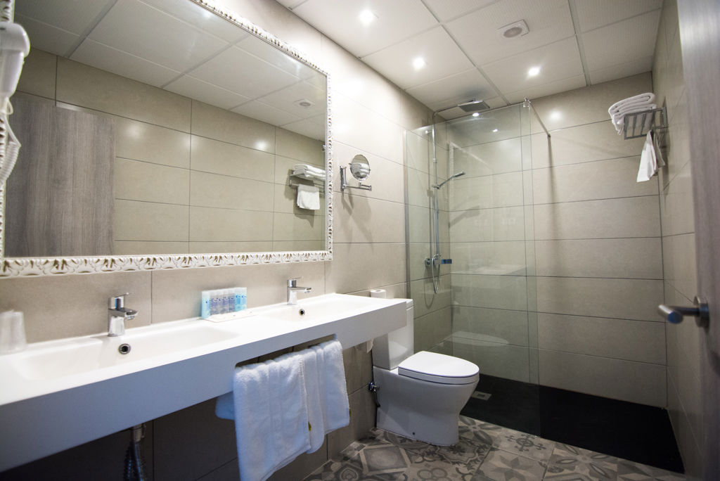 Sorra Daurada Splash Logies en ontbijt - Hotel