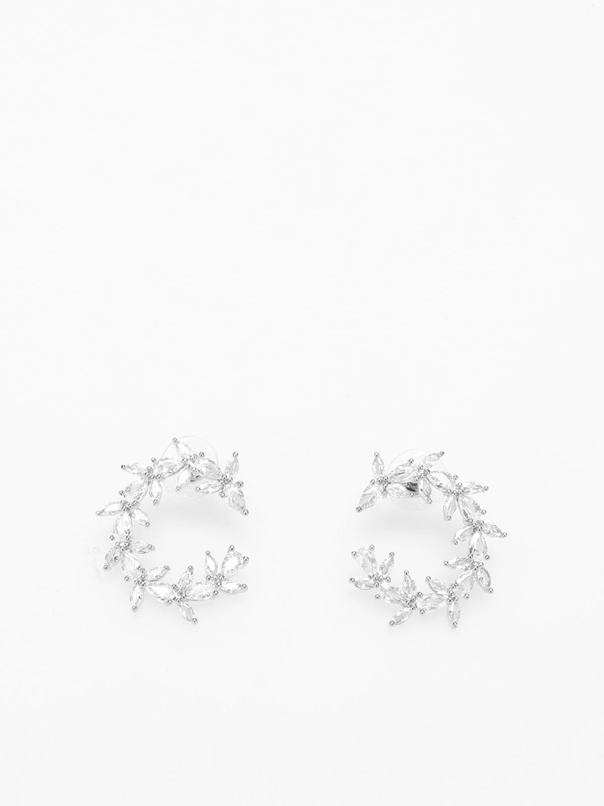 Boucles d'oreilles en cercle à strass- Argenté
