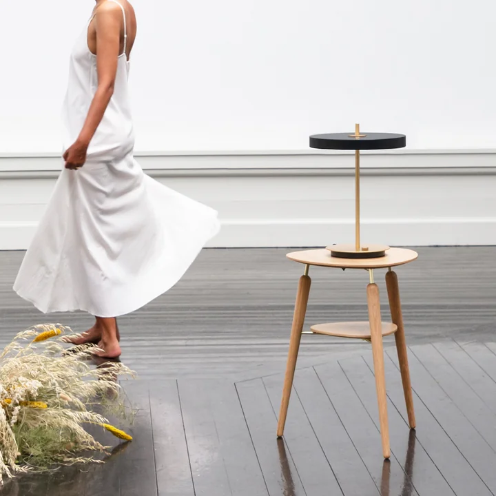 Umage - Asteria LED-Tischleuchte, Ø 31 x H 41,5 cm, ruby red