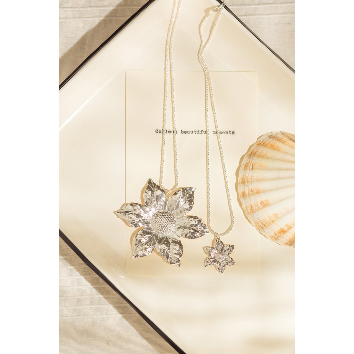 collier fleur plaqué argent - HESPÉRIS