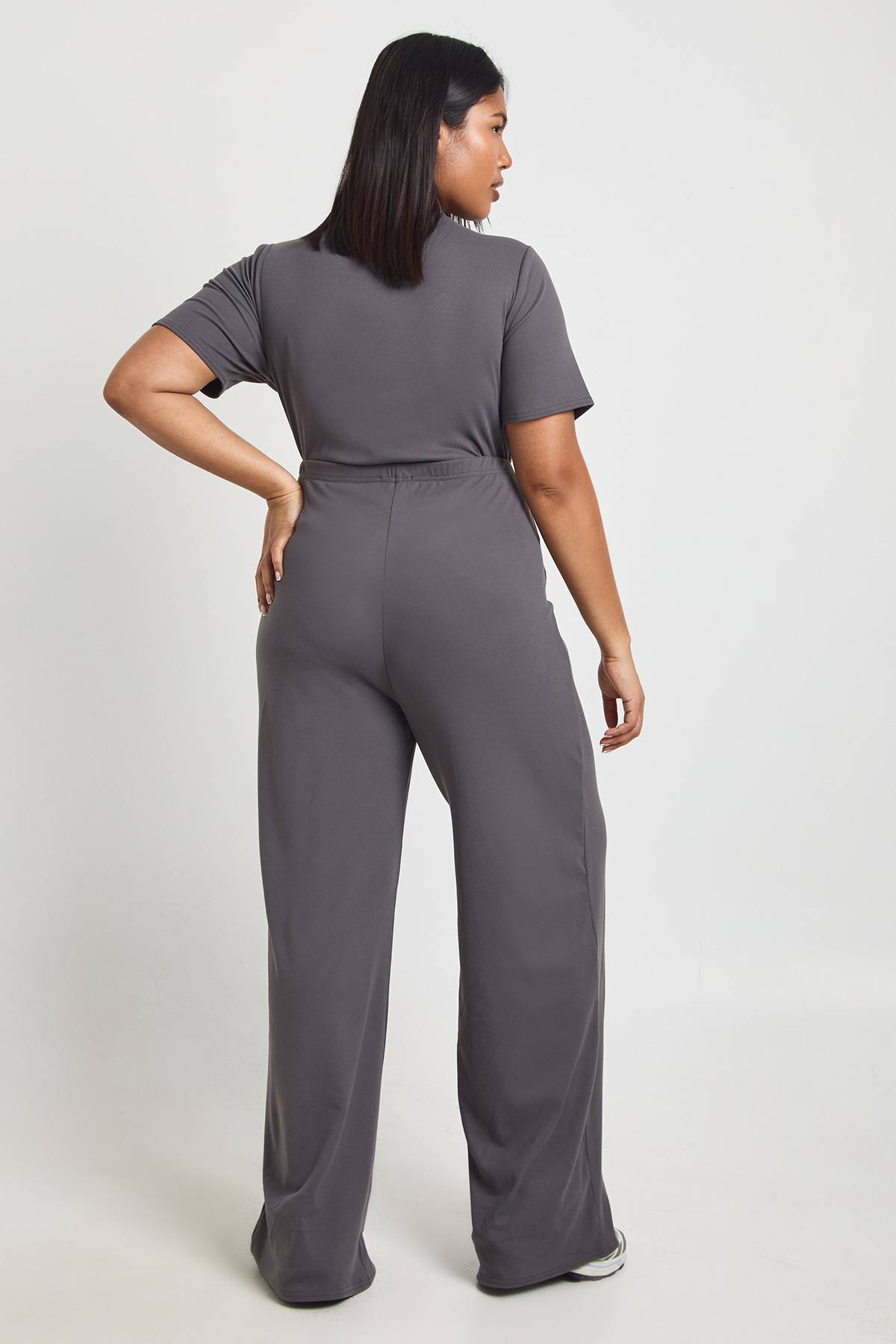 boohoo Pantalon Large Ultra Doux À Jambes Évasées