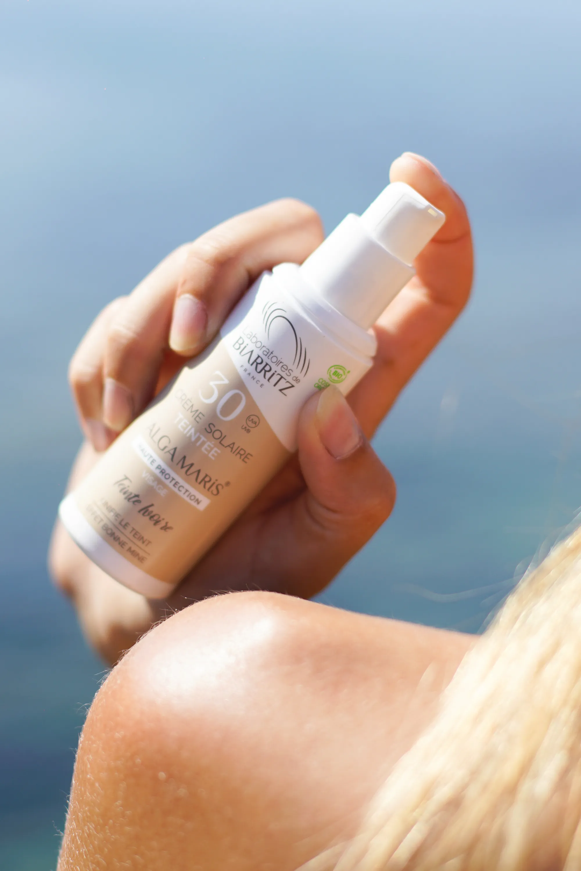 LABORATOIRES DE BIARRITZ Crème solaire visage teintée SPF30-50 ml