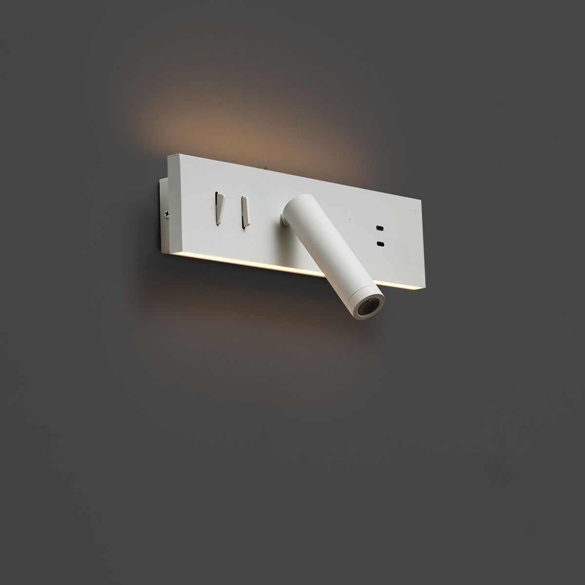 Moderne wandlamp wit verstelbaar met USB-C incl. LED - Modric