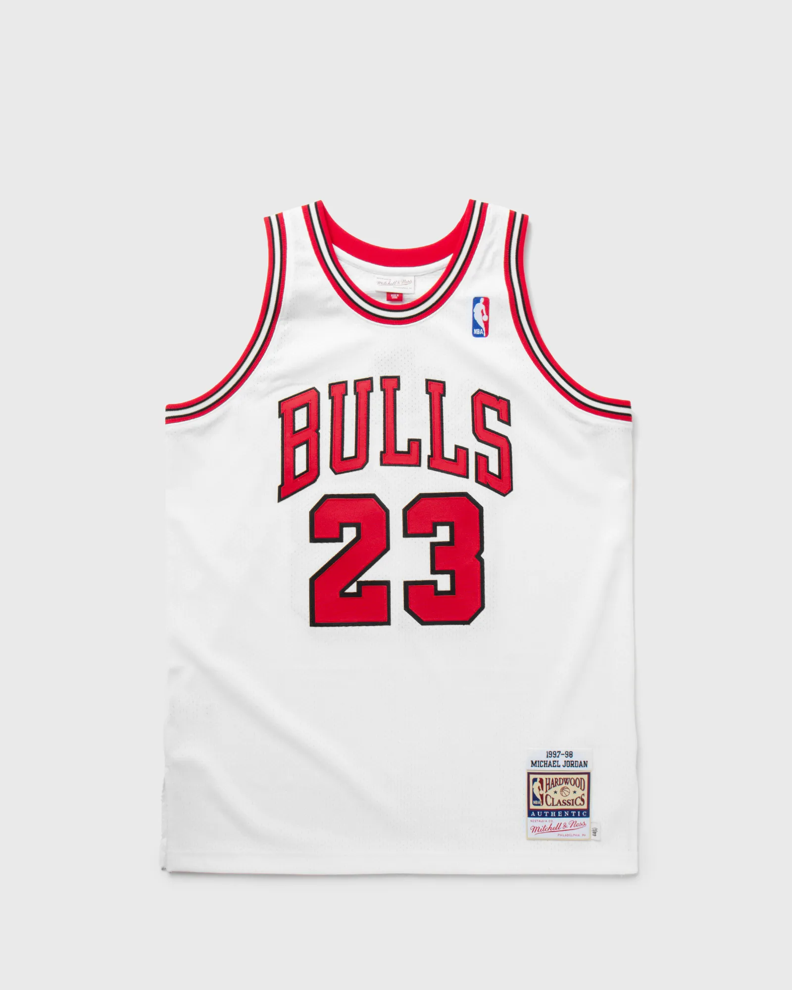 Mitchell & Ness NBA Authentic Jersey Chicago Bulls Home 1997-98 Michael Jordan #23
