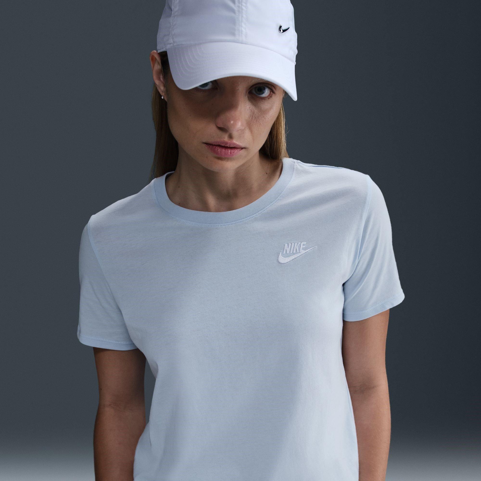 Nike Sportswear Womens Club T Shirt
