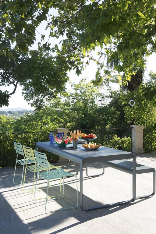 Fermob Bellevie tuintafel 140x80 Frosted lemon