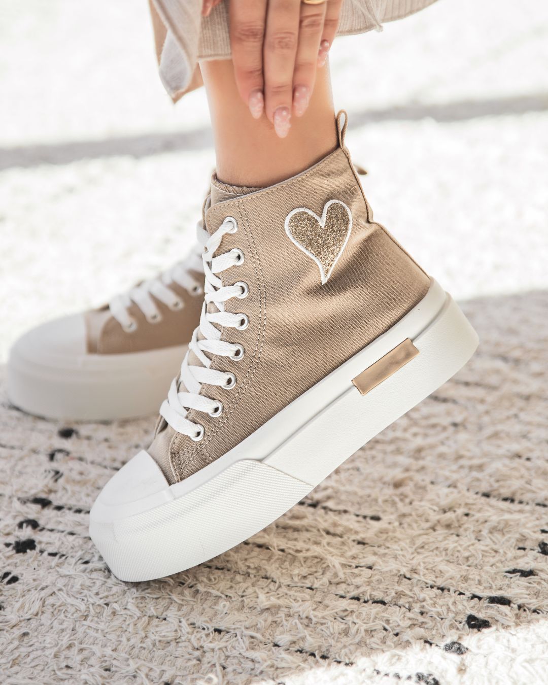 Basket femme beige montante en toile - Perla