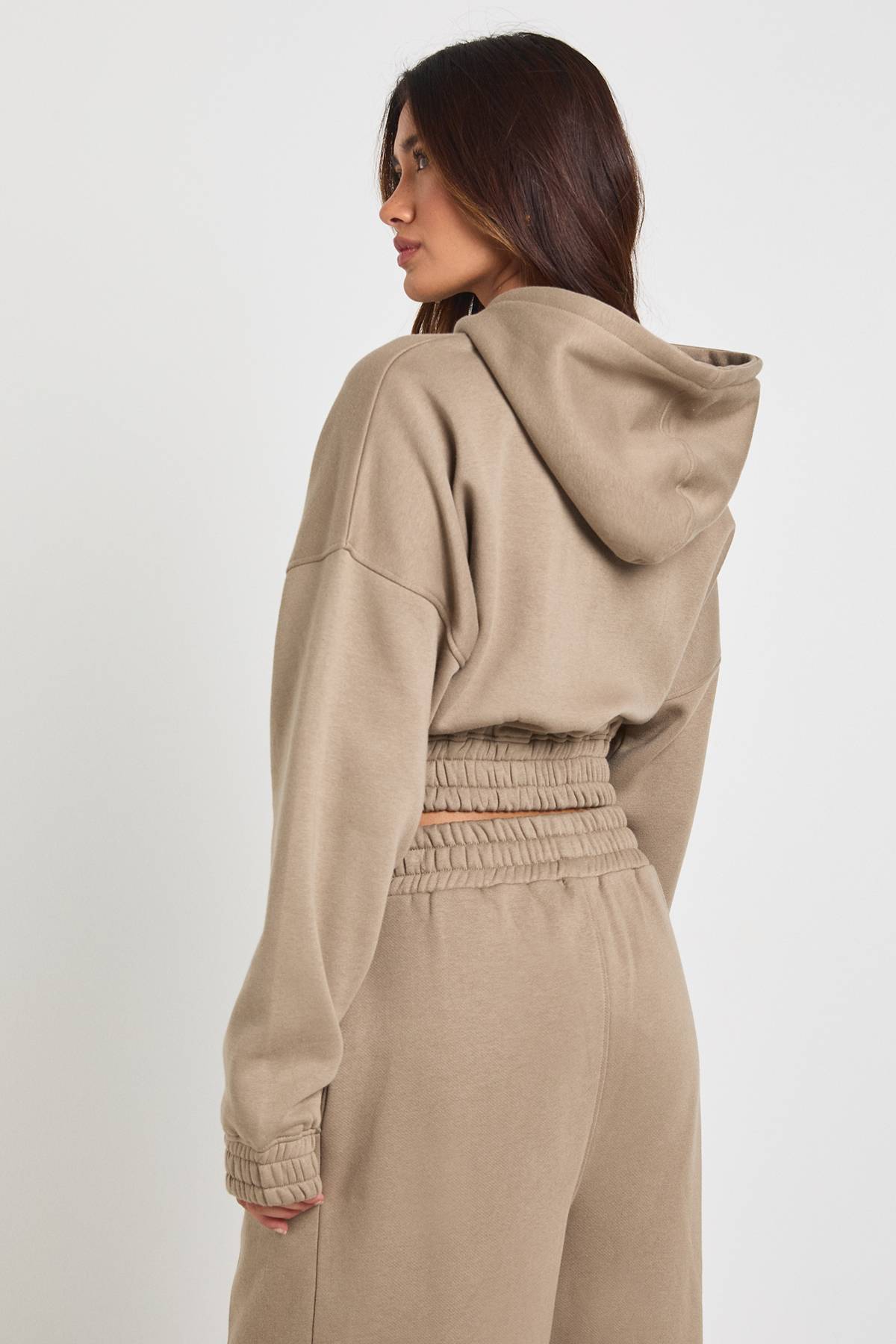 boohoo Sweat à Casynthétiqueche Court Double Zip Taille Cintrée