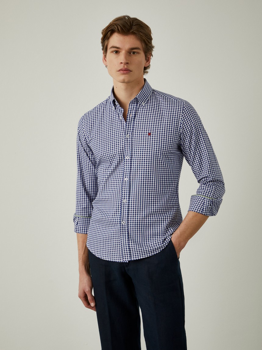 Camisa oxford aos quadrados slim fit