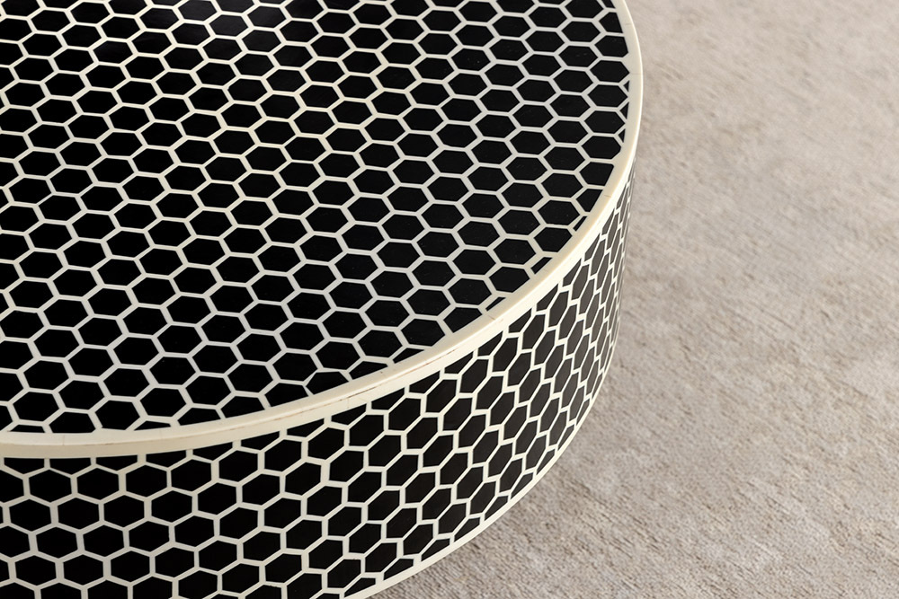 Runder Couchtisch HARMONY NATURE 60cm schwarz weiß gold mit Mosaik