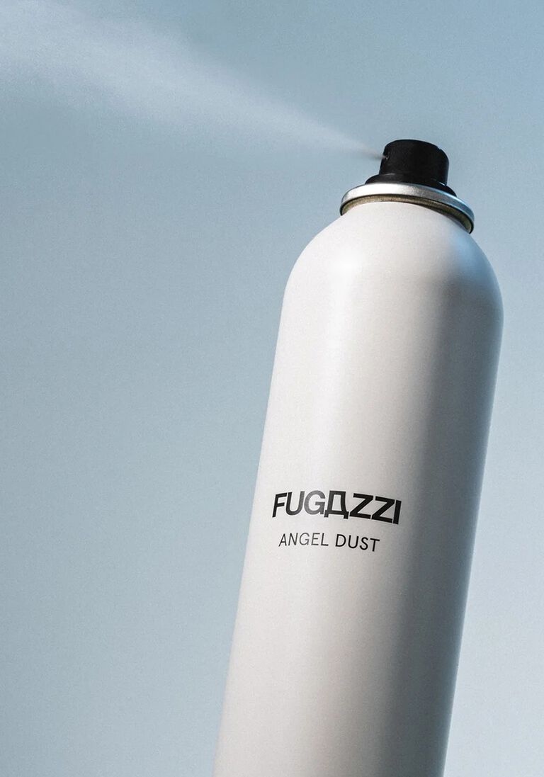 kleur n.v.t. fugazzi buideltas angel dust dry shampoo 300ml