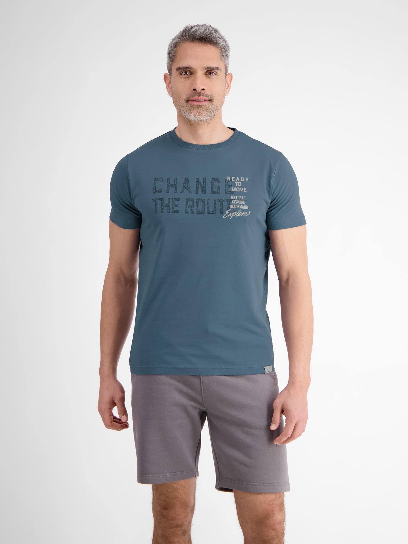 Unifarbenes T-Shirt mit Print