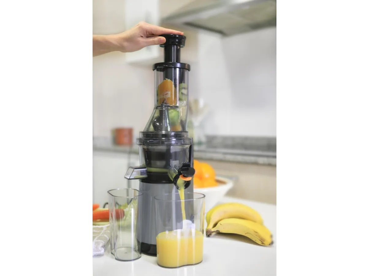 BLACK DECKER slow juicer BXJE200E 200W