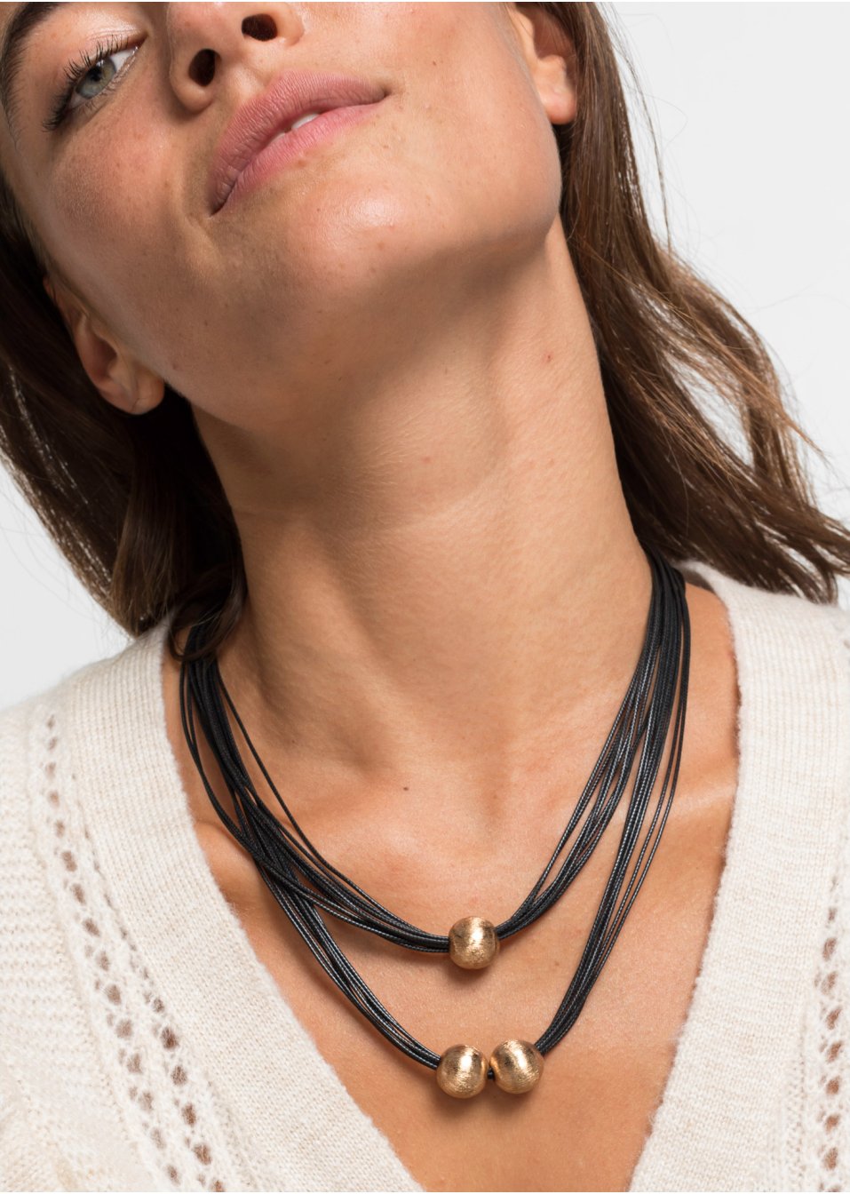 Collier multi-rangs