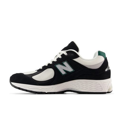 New Balance 2002R Sneakers, Black/Marsh Green, 45