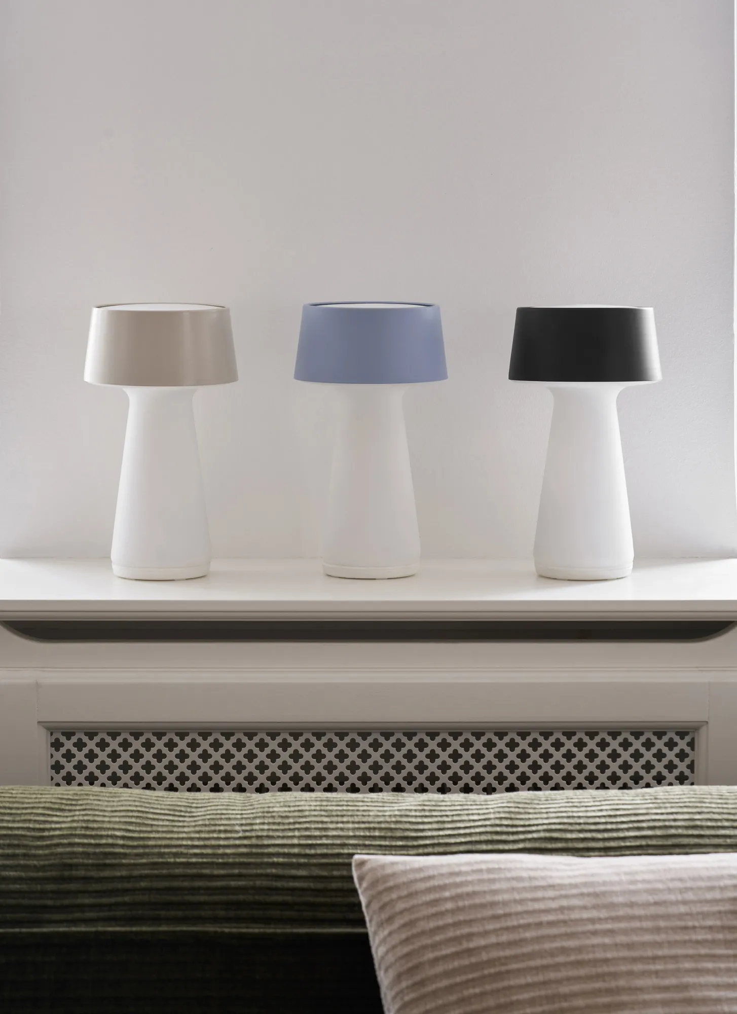 Spring Copenhagen Ember Bordlampe