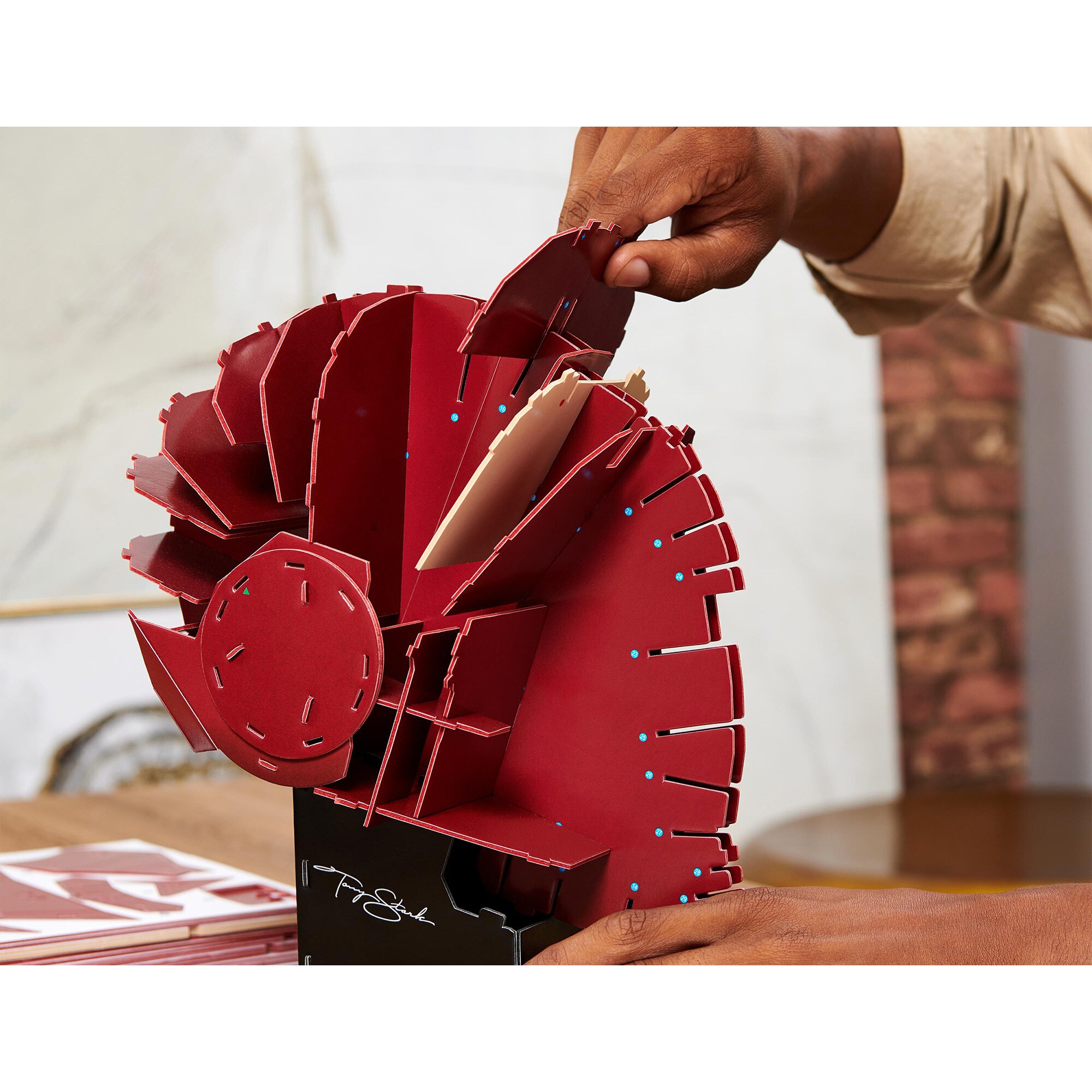 Spin Master Modellbau 4D Build - Marvel Iron Man-Helm