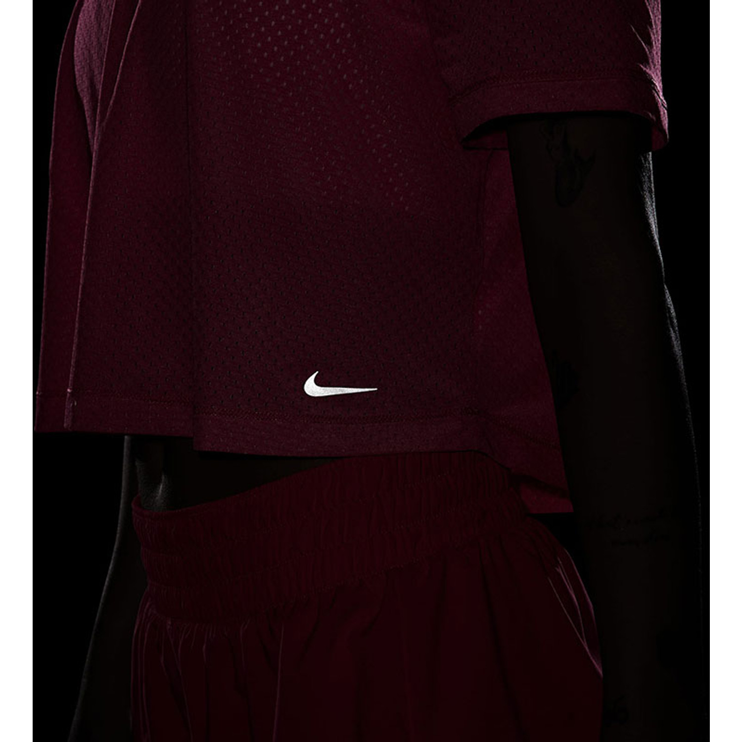 Nike One Crop Tee