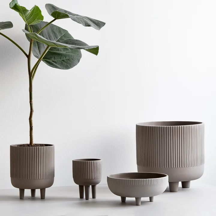 Kristina Dam Studio - Bowl Blumentopf L, Ø 18 cm, grau