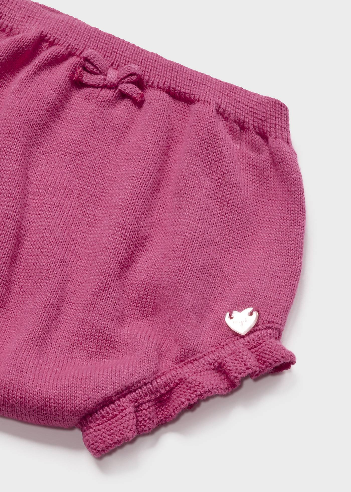 Conjunto de duas peças em malha de algodão sustentável para recém-nascidos.