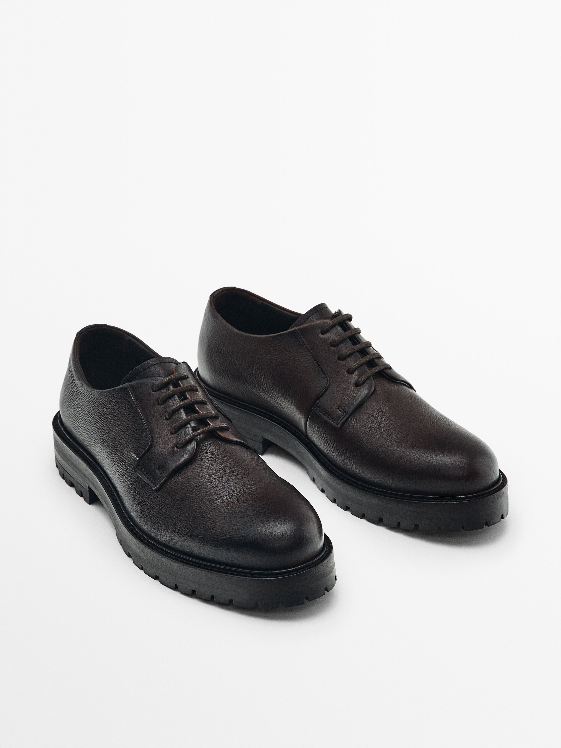 Sapato blucher de couro marrom - MARROM