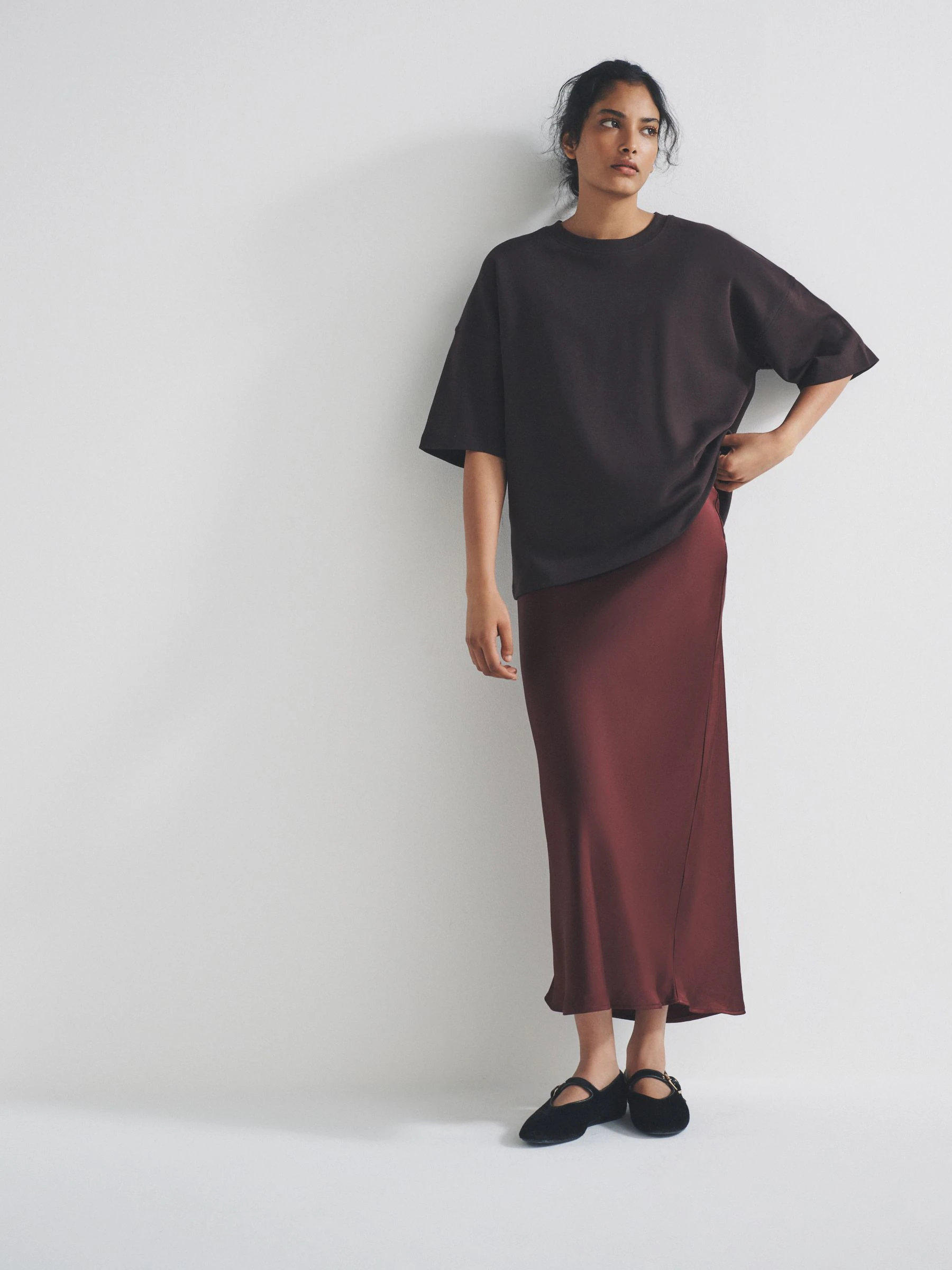 The Set 2 Pack Satin Midi Skirts