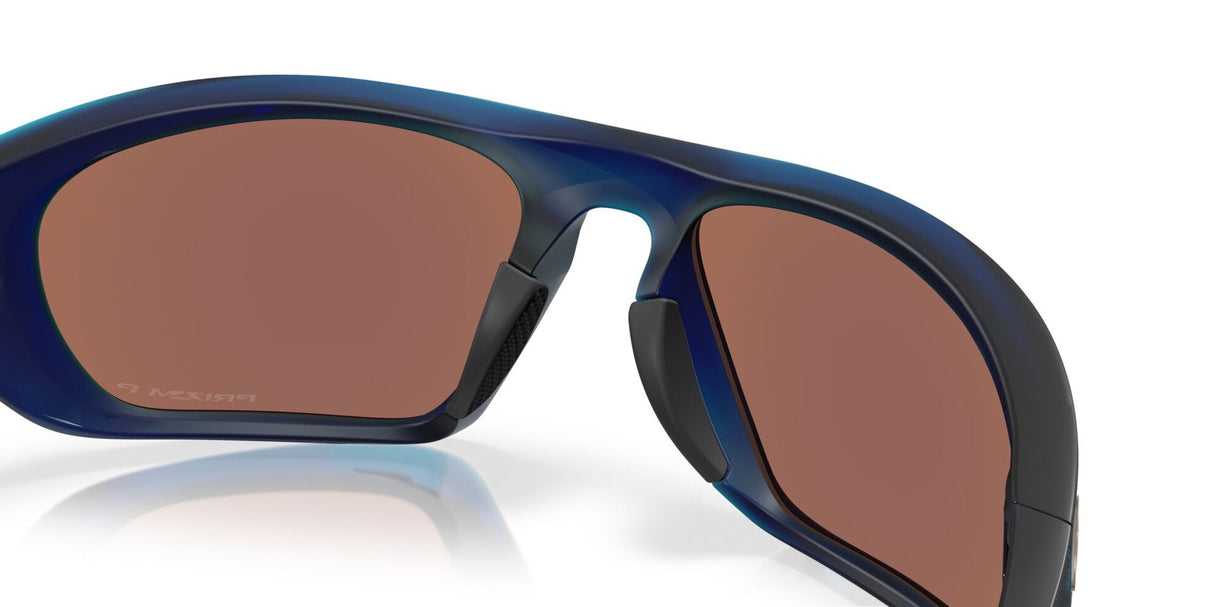 Oakley<br>Lateralis