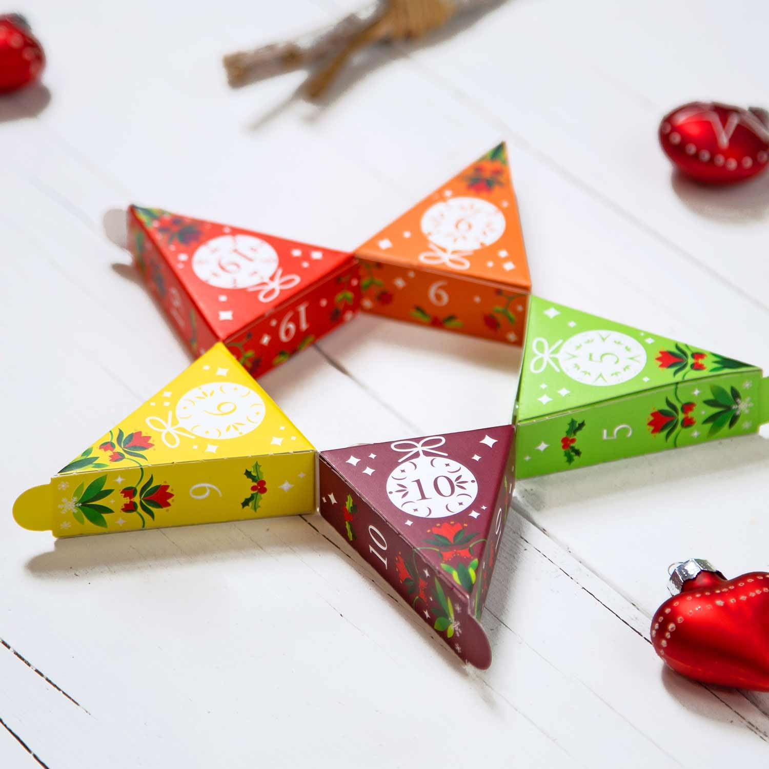 (37x31cm) Mosaik Tee Adventskalender Bio Pyramiden Teebeutel mit 25 Türchen (65357) - Rot