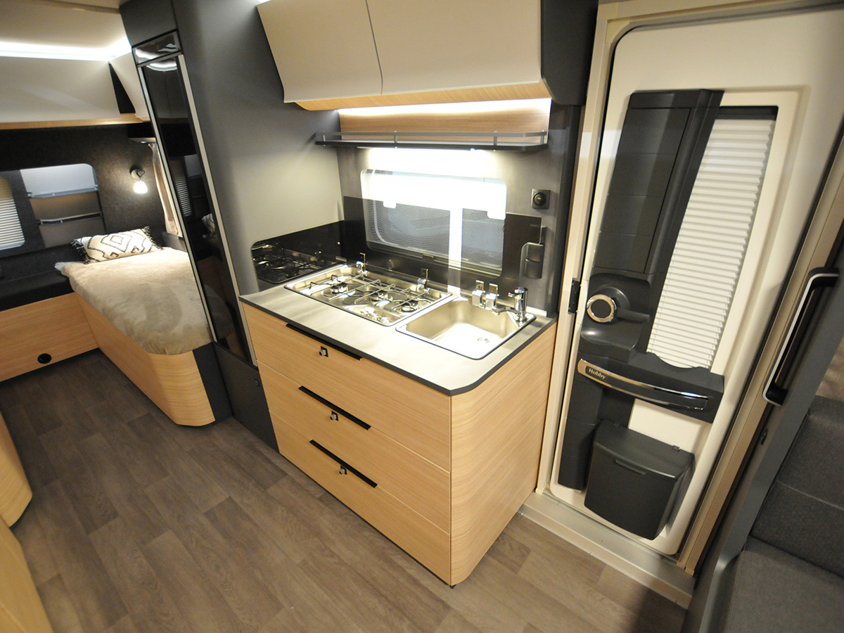 Hobby Maxia 585 UL 2023 caravan