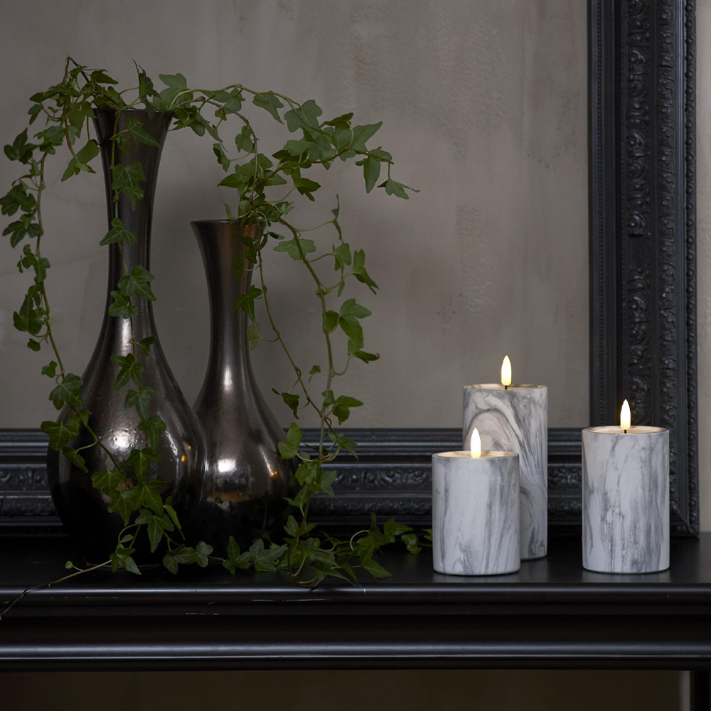 (15cm) Echtwachs LED Pillar Kerze Home Deko Stimmungsleuchte Flamme Marble (12.064-18) - Grau