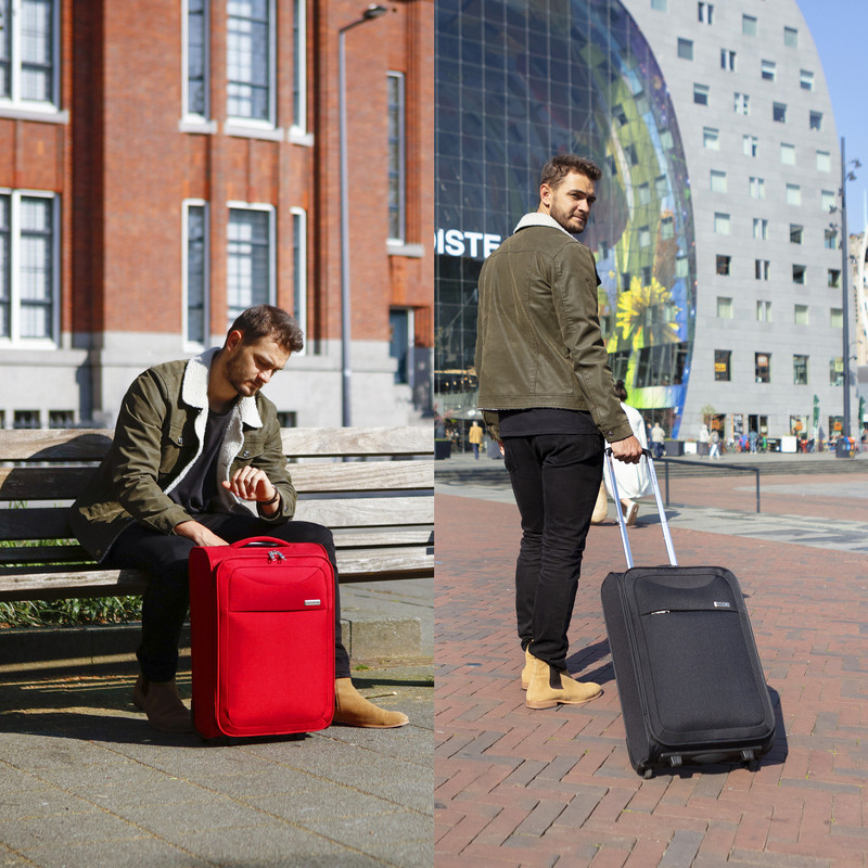 CarryOn Air Upright 55 cm handbagage koffer - Red