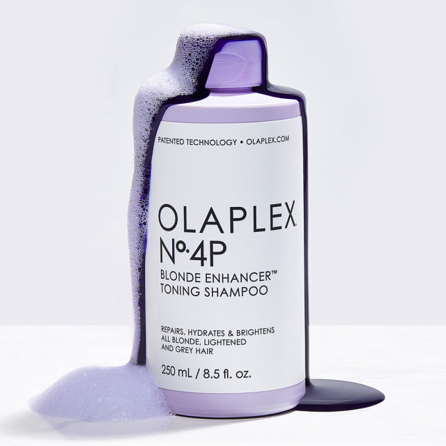 N°4P Shampoing Déjaunissant Blonde Enhancer OLAPLEX
